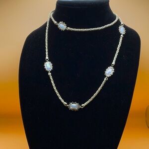 Euc Leighton White Iridescent in gold station Necklace